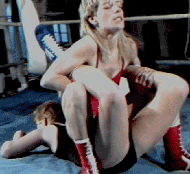 King o. A. reccomend mixed wrestling camel clutch submission