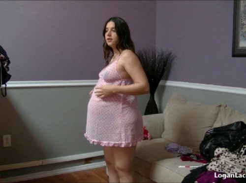 Sienna reccomend logan lace months pregnant