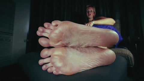Shadow reccomend princess ivory soles feet worshipped