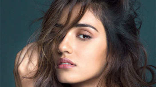 Armed F. recommendet radhika apte look alike sweet sensuous