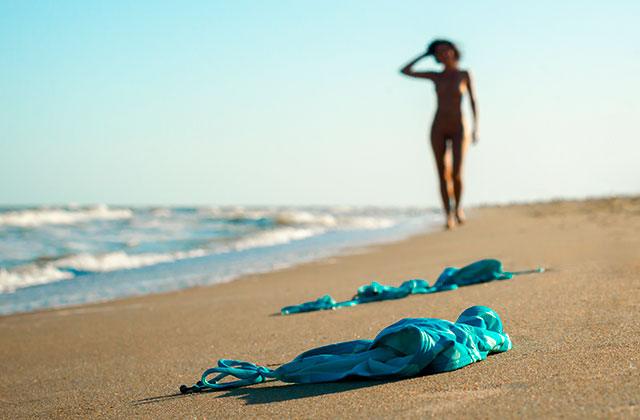 Real life nudists sunbathe nude beaches